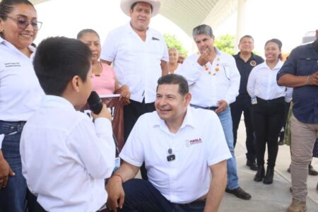 Recuperan Gobierno Federal y Estatal escuelas afectadas por lluvias en Pantepec 17 escuelas afectadas por lluvias en Pantepec portada