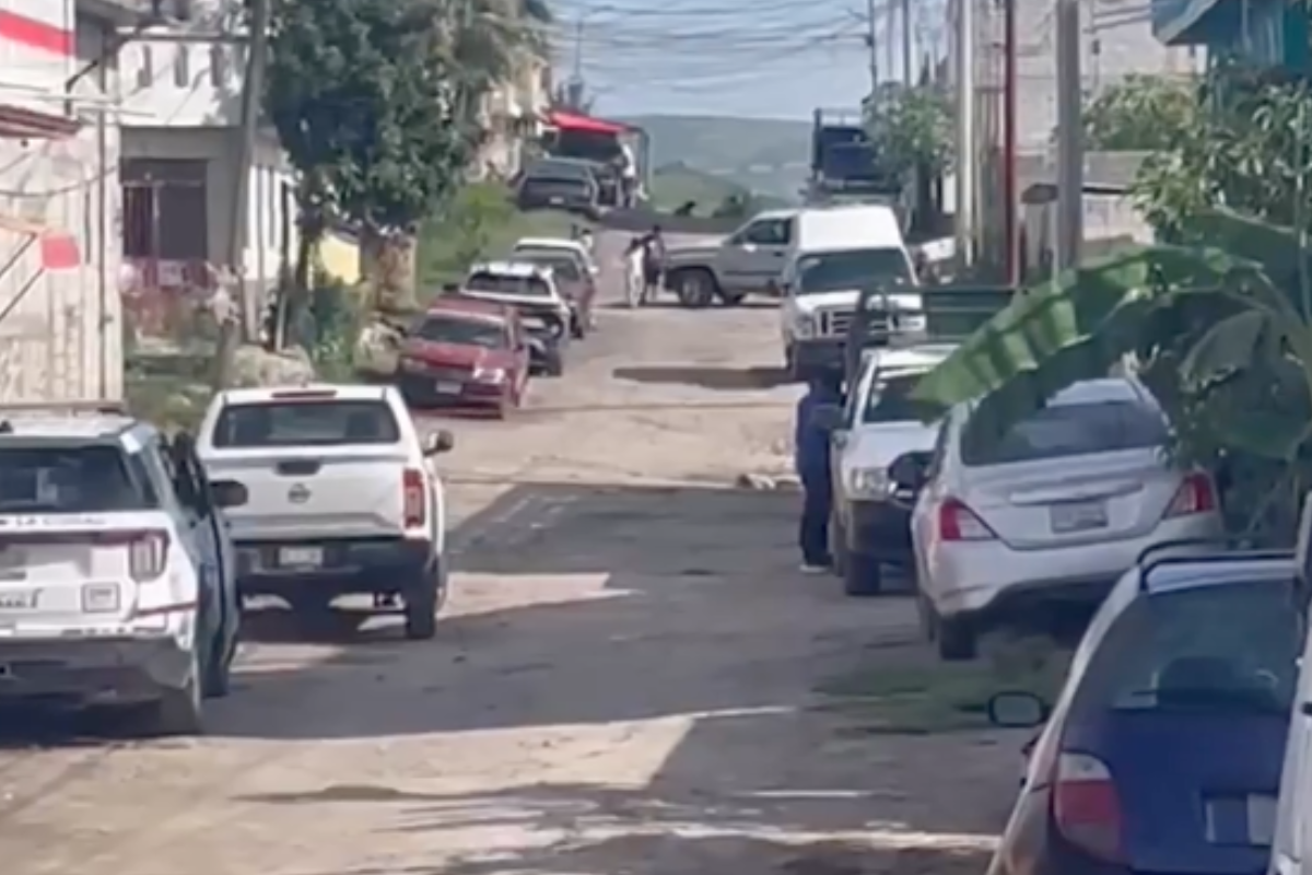 Hallan cuerpo de un hombre con impacto de bala en el cruce de Geranios y Gardenias, al sur de Puebla 5 Cruce de Geranios y Gardenias, al sur de Puebla | Foto: Cortesía
