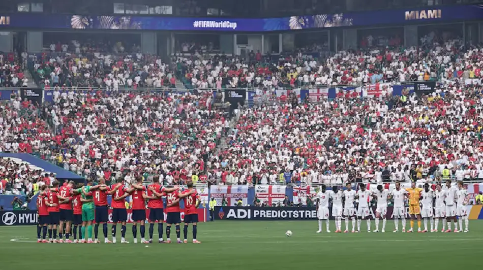 ¿Por qué se guardó un minuto de silencio en el Francia vs España?