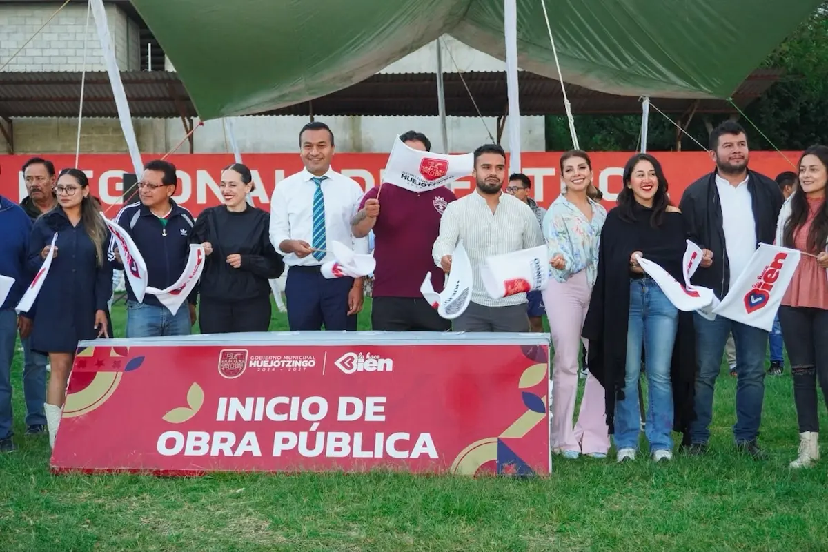 Huejotzingo tendrá cancha de futbol de primer nivel: Roberto Solís da el banderazo de inicio a la unidad deportiva "Campo Santo" 6 Huejotzingo tendrá cancha de futbol de primer nivel: Roberto Solís da el banderazo de inicio a la unidad deportiva "Campo Santo"