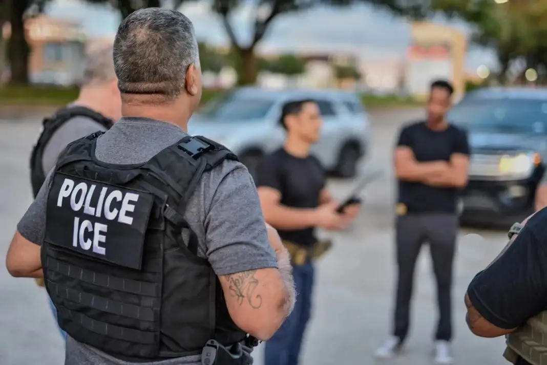 Migrante mexicano murió atropellado en operativo del ICE