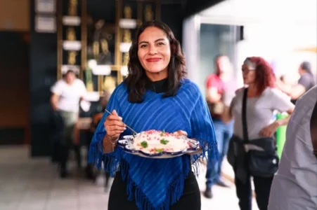Invita Lupita Cuautle a vivir la Ruta del Chile en Nogada 2026 en San Andrés Cholula