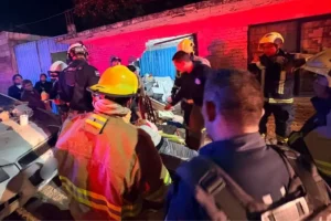 Conductor chocó contra una casa en Bosques de Manzanilla