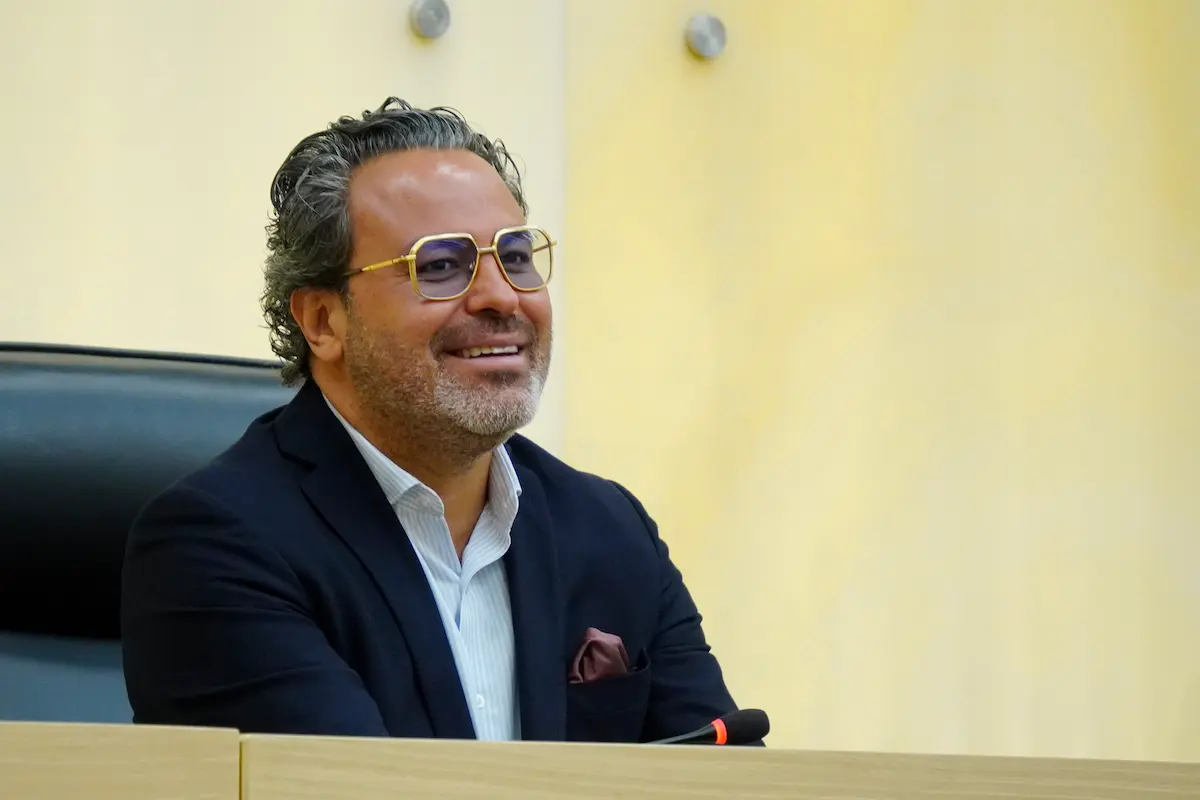 Acusa Zataraín al arzobispo por desinformación sobre infancias trans en Puebla