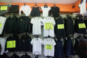 Gobierno de Puebla comprará 816 mil uniformes | prendas escolares que se entregarán gratis en el ciclo 2026-2027 | Foto: Agencia Enfoque
