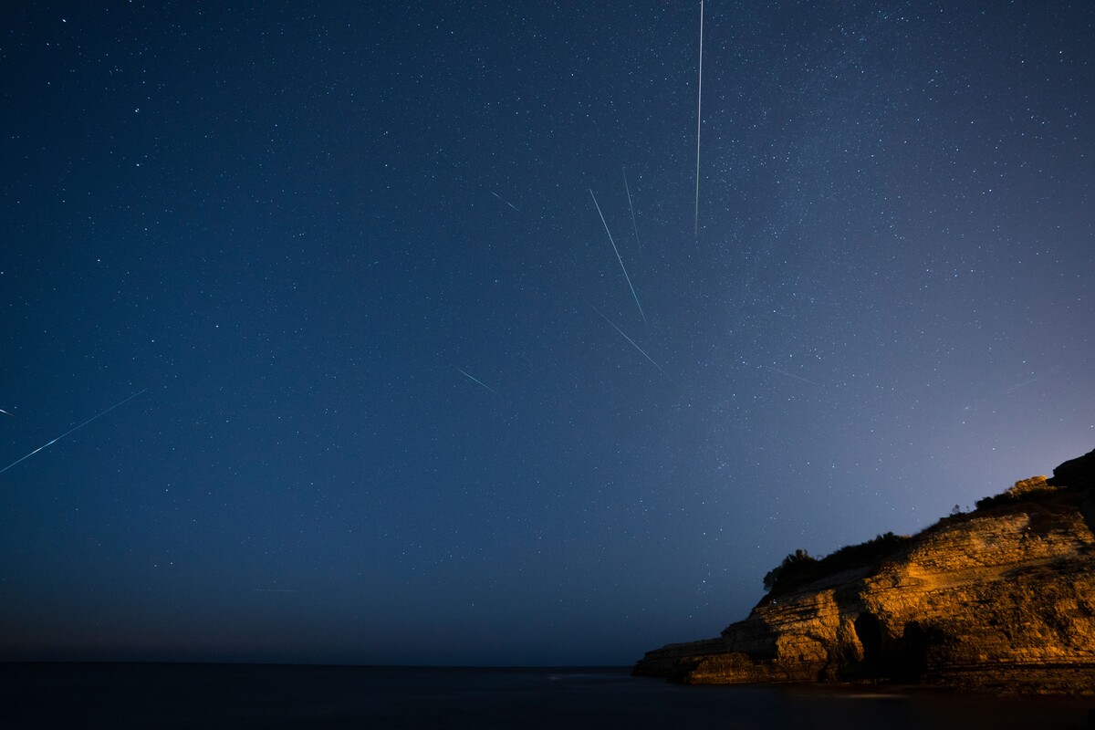 Meteorito que cayó en Estados Unidos reveló compuestos clave para la vida 3 Meteorito que cayó en Estados Unidos: lluvia de meteoros similar a la observada en el cielo nocturno | Foto: Pixabay
