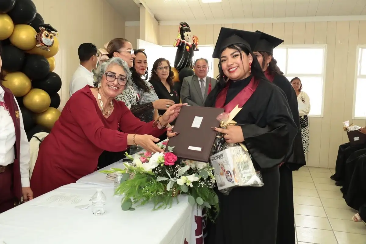 Impulsan Tonantzin Fernández y Lupita Fernández la capacitación para el desarrollo de las y los cholultecas