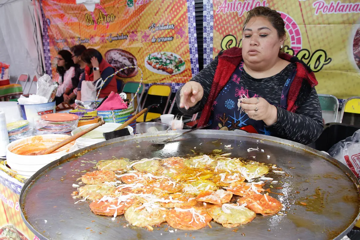 Aumenta 23% recaudación por permisos para instalación de comercio informal en Puebla capital 3 Aumenta 23% recaudación por permisos para instalación de comercio informal en Puebla capital