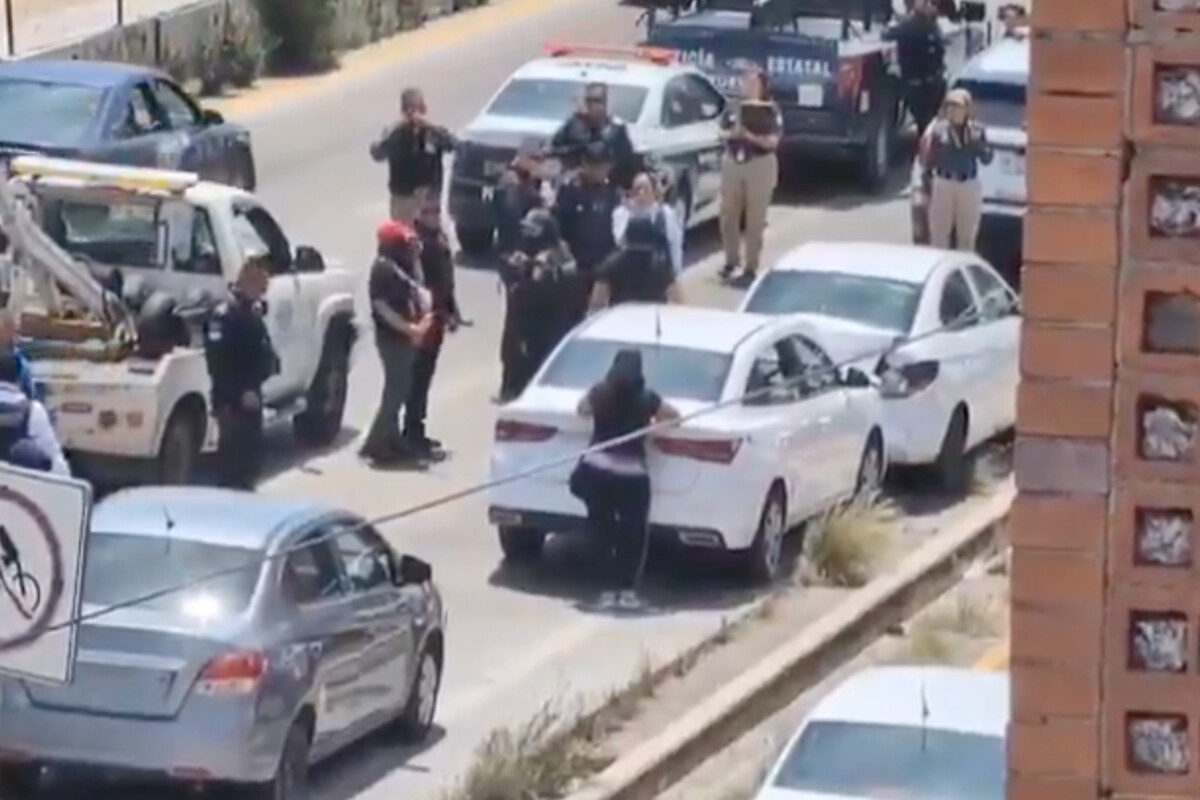 Persecución y balacera en San Bartolo: momento de la detención de los cuatro sospechosos | Foto: Es Imagen