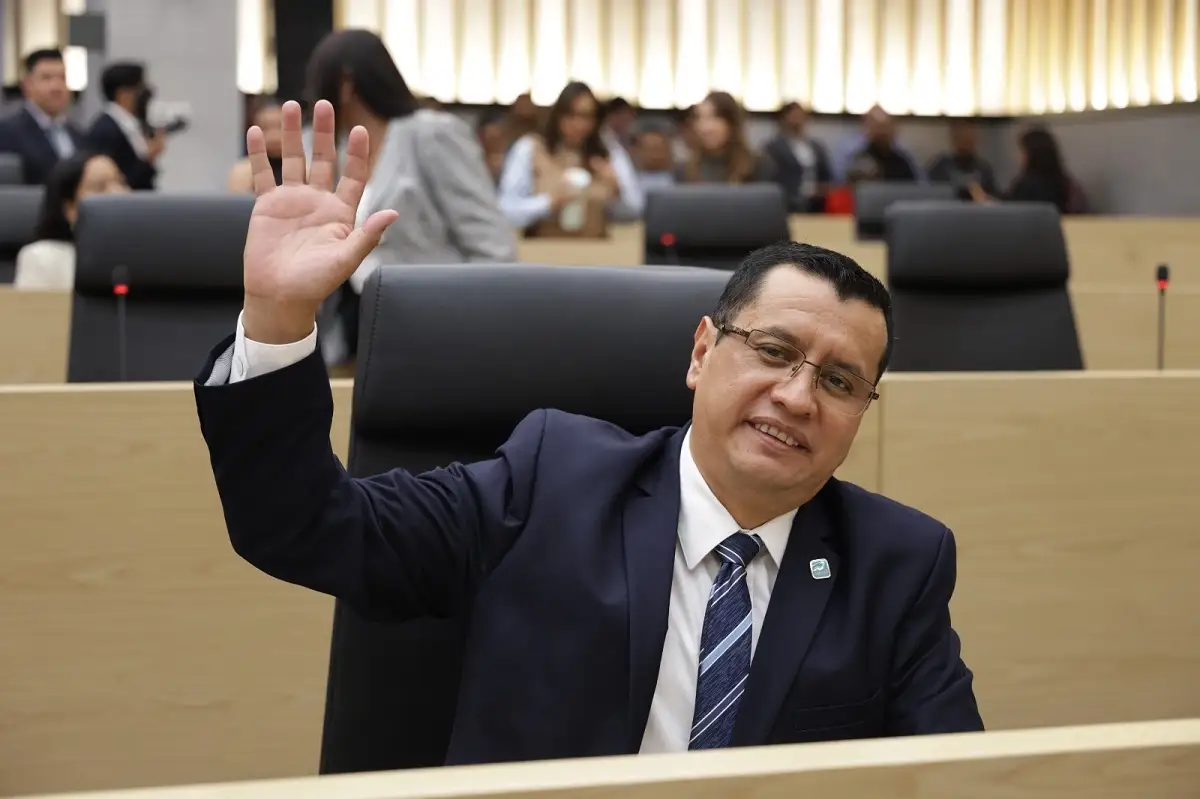 Leonela Martínez y Elías Lozada impulsan reforma para promover espacios y servicios accesibles para todas las personas 3 Leonela Martínez y Elías Lozada impulsan reforma para promover espacios y servicios accesibles para todas las personas