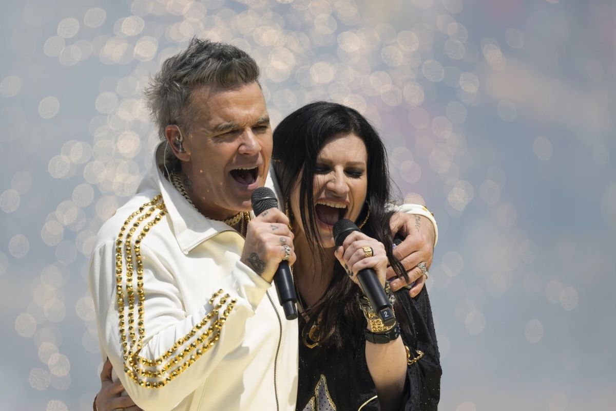 Esto dice ‘Desire’, la canción que interpretan Robbie Williams, Laura Pausini y Nicole Scherzinger 5 Esto dice ‘Desire’, la canción que interpretan Robbie Williams, Laura Pausini y Nicole Scherzinger
