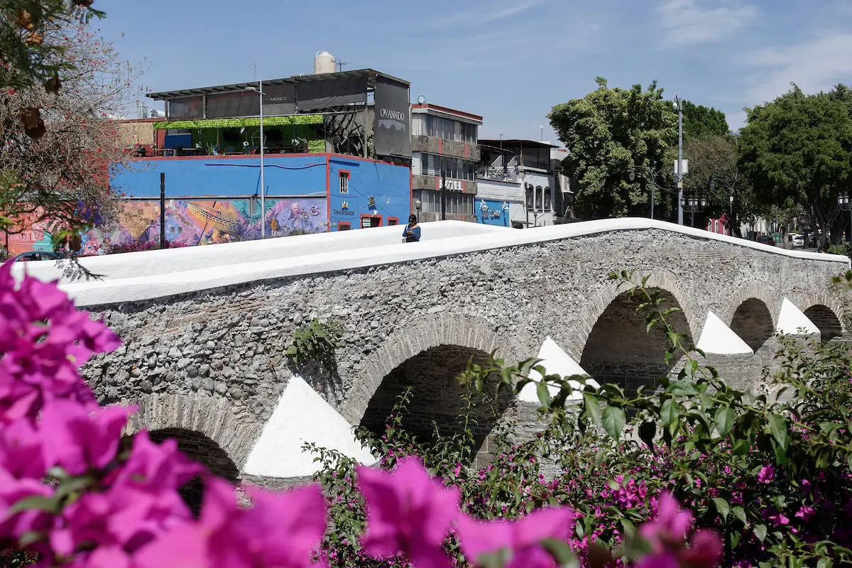 Fuente de la China Poblana, Puente de Ovando y Los Frailes recibirán mantenimiento 3 Fuente de la China Poblana, Puente de Ovando y Los Frailes recibirán mantenimiento