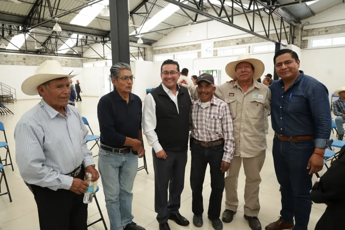 Fortalece diputado Pável Gaspar Ramírez el diálogo con empresarios, productores y liderazgos sociales de Santa Clara Ocoyucan 2 Fortalece diputado Pável Gaspar Ramírez el diálogo con empresarios, productores y liderazgos sociales de Santa Clara Ocoyucan