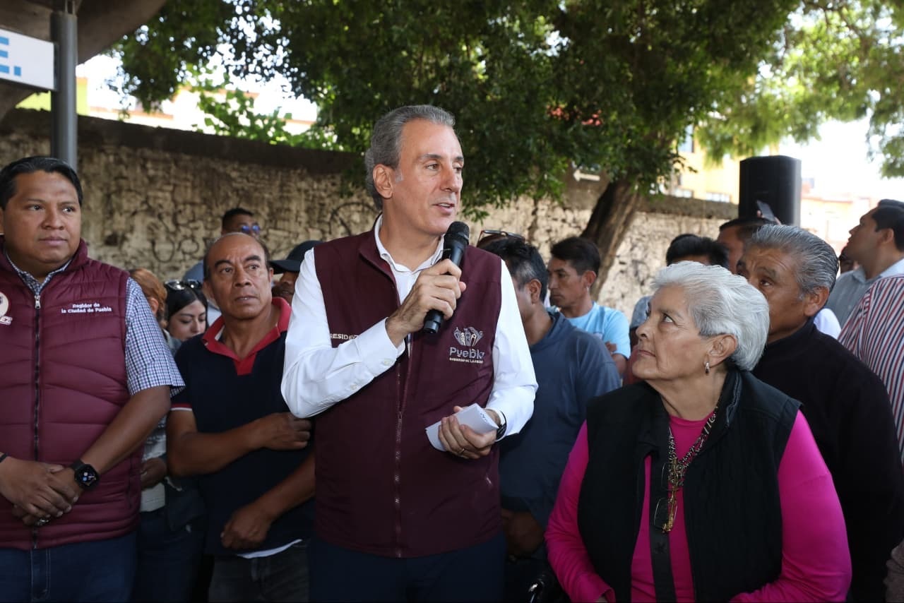 Inaugura Pepe Chedraui rehabilitación del bulevar Xonaca con el Tren Capitalino de Pavimentación