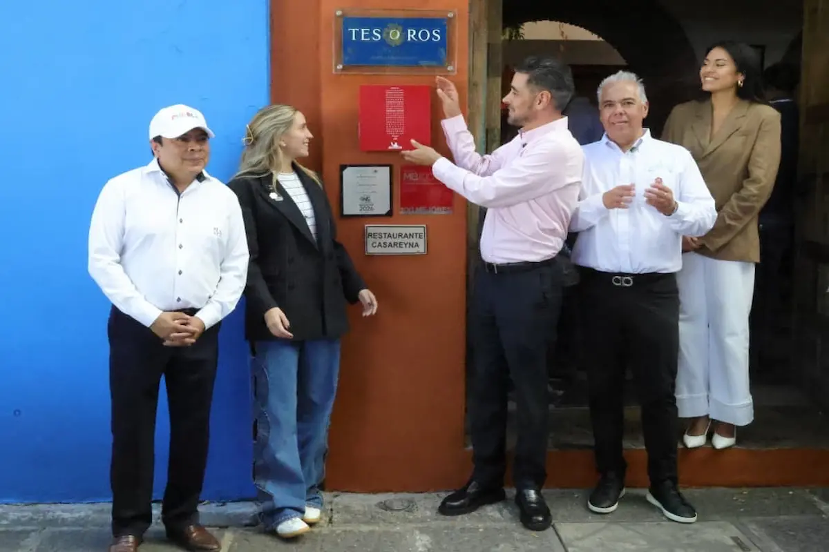 Gobierno del estado entrega placas Michelin 2026 a restaurantes poblanos reconocidos