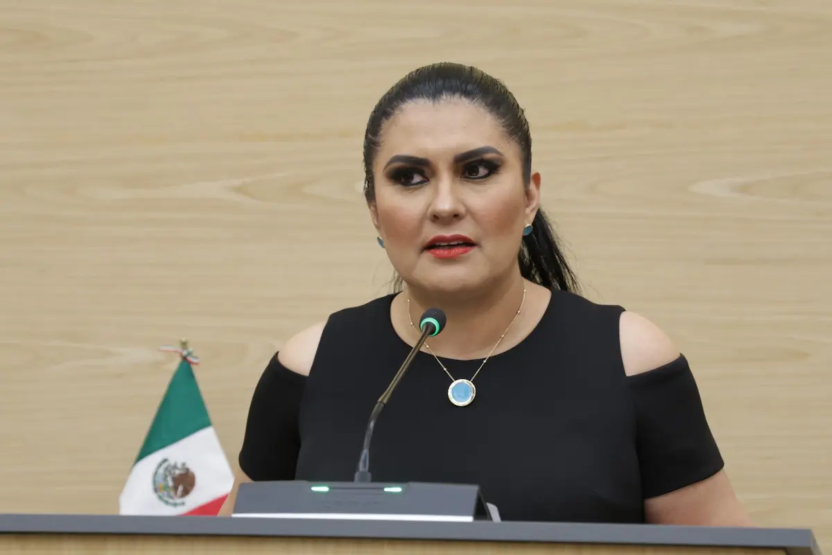 Diputada Delfina Pozos propone la creación del Registro Estatal de Distribución de Agua para Consumo Humano
