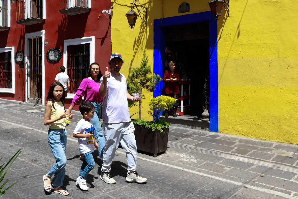 Sistema Estatal DIF dará seguimiento a las adopciones en Puebla | Foto: Agencia Enfoque