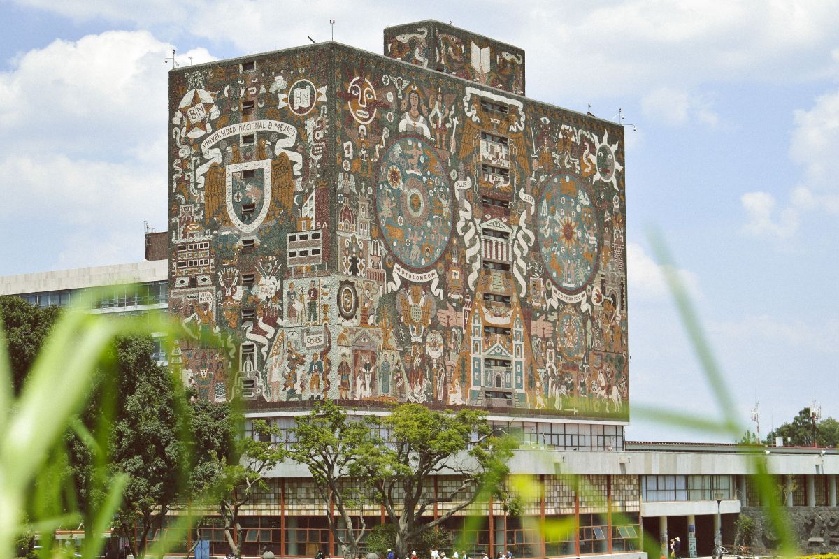Rector Leonardo Lomelí Vanegas convocó una Comisión Técnica en la UNAM | Foto: Pexels