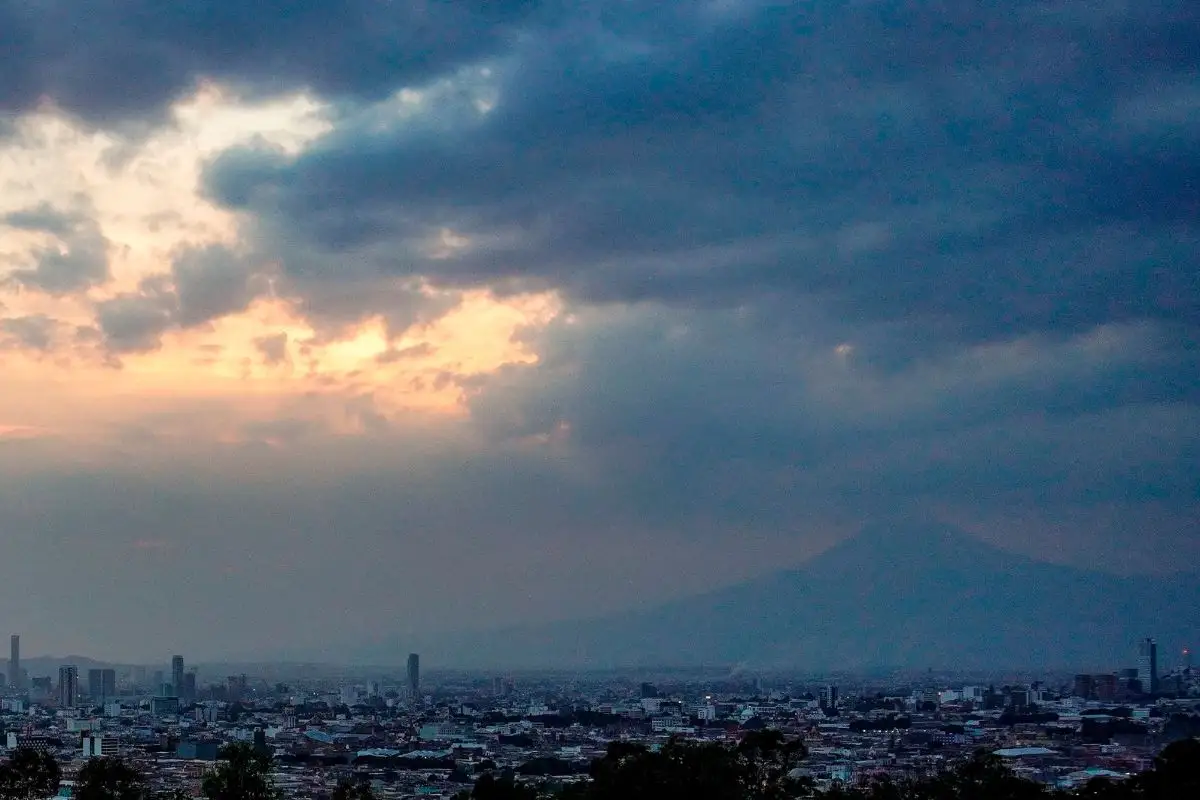 Clima en Puebla hoy domingo 26 de julio: estará nublado, pero con calor