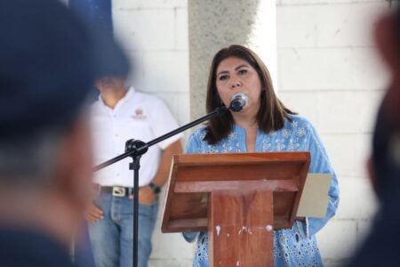 Mari Luz Velázquez ofende a adulto mayor | Foto: Mari Luz Velázquez