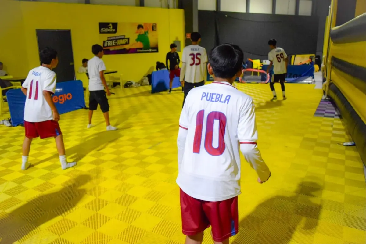 Impulsa UDEP a juventud poblana con experiencias deportivas