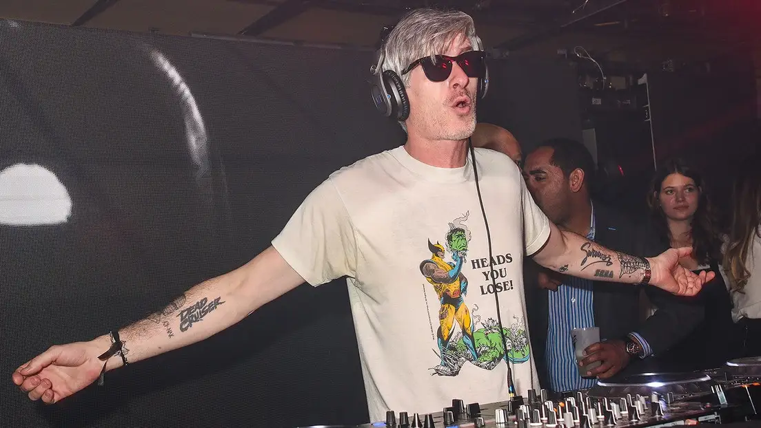 ¿Quién era Kavinsky? DJ creador del éxito Nightcall usado en la película “Drive” de Ryan Gosling 2 ¿Quién era Kavinsky, DJ conocido por Nightcall?