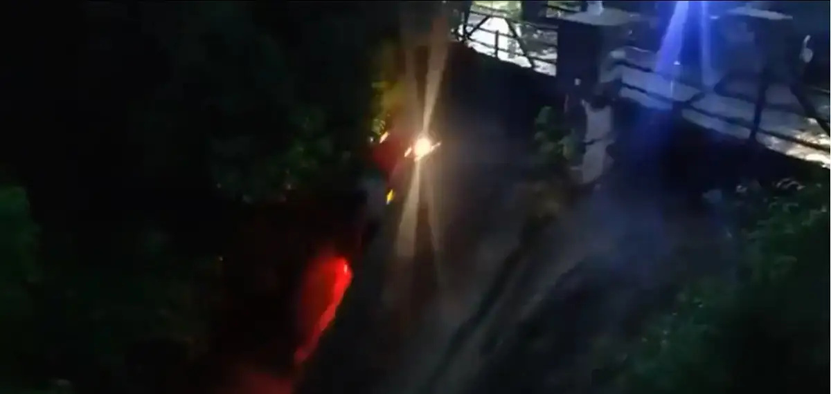 Río Tenexac arrastró un vehículo con pareja poblana adentro