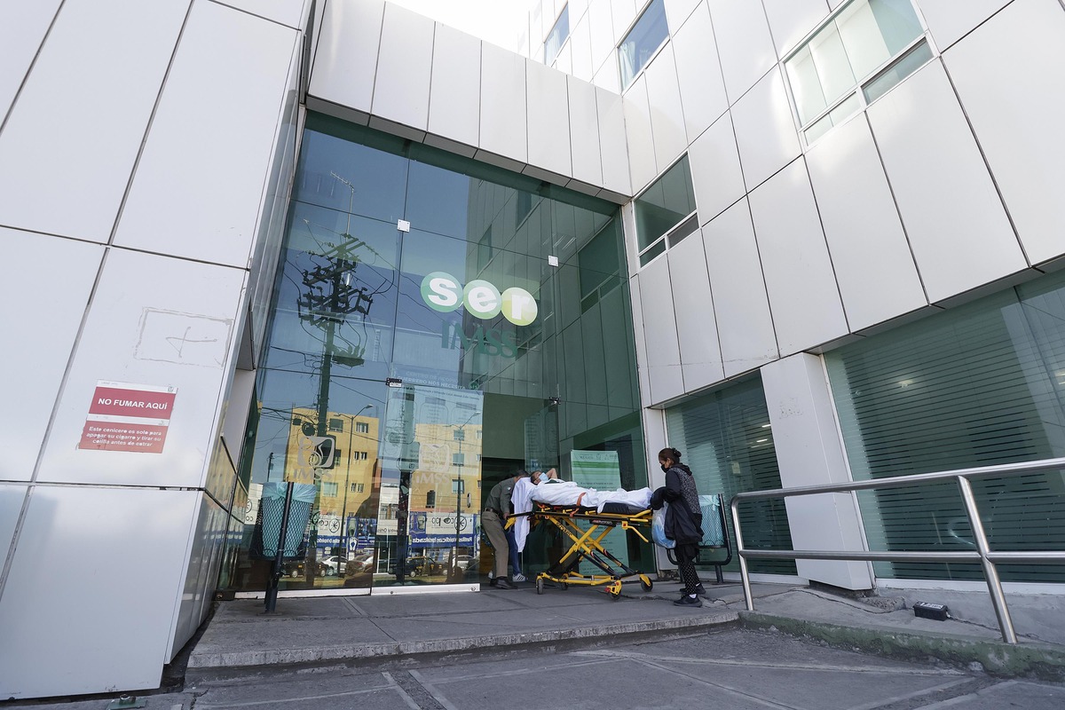Puebla registró 47 establecimientos particulares de salud y 930 camas censables durante 2025, de acuerdo con el INEGI | Foto: Agencia Enfoque