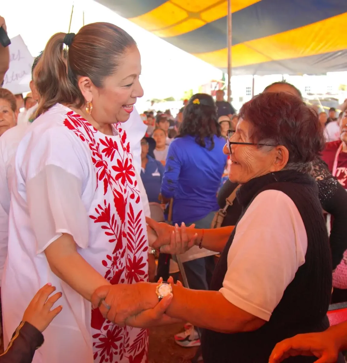 Servir con cercanía a las familias es un compromiso, afirma Laura Artemisa