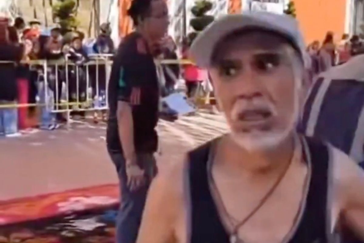 Adulto mayor es derribado al intentar cruzar meta de Carrera de Colores en Huamantla