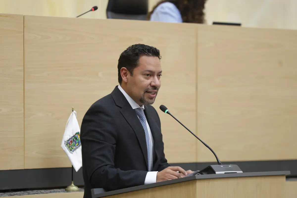 Propone diputado Andrés Villegas iniciativa para garantizar remuneración a integrantes de las Juntas Auxiliares
