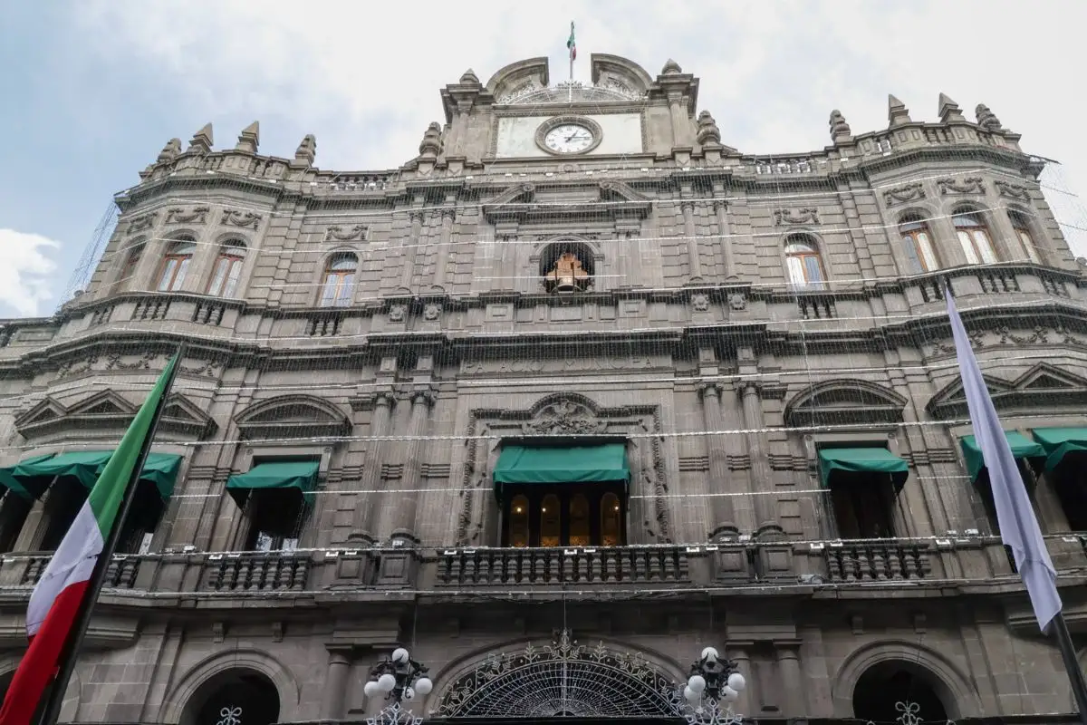 Ayuntamiento de Puebla adquirirá 76 vehículos para dependencias