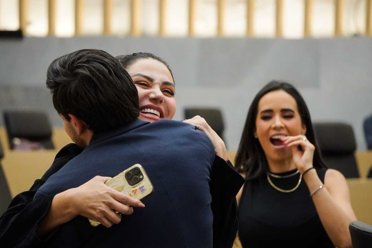 Nay Salvatori y Grace Palomares, diputadas de Morena en el Congreso de Puebla | Foto: Agencia Enfoque