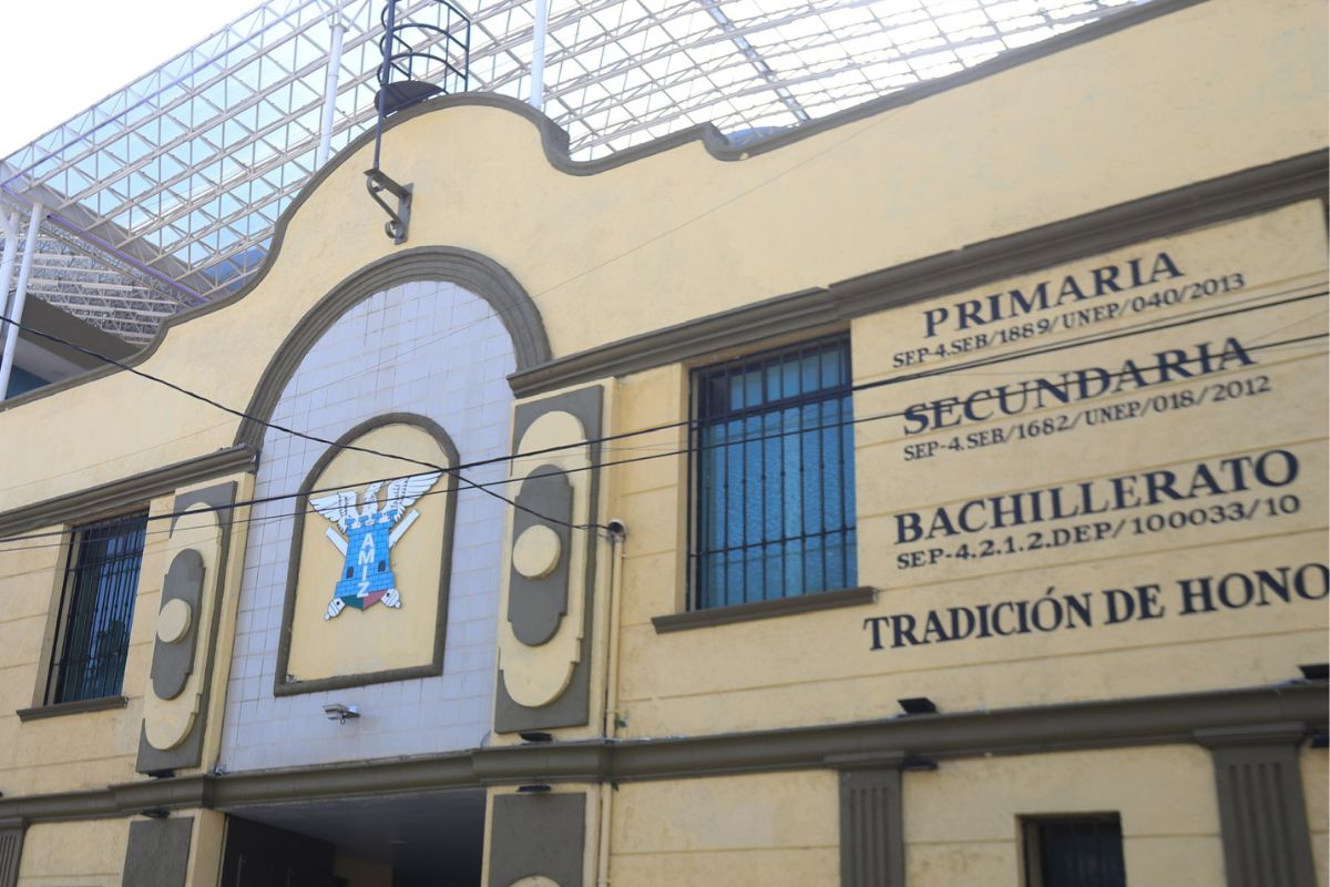 Padres se oponen al cierre de la academia Ignacio Zaragoza