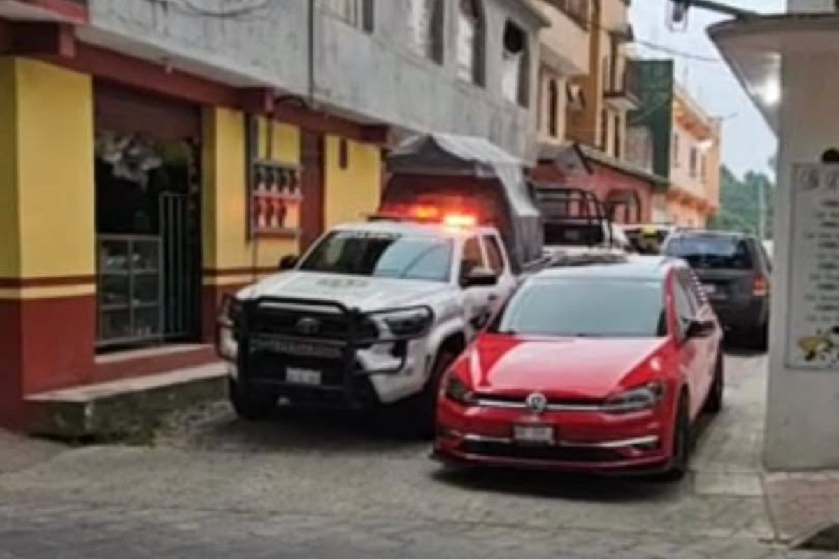 Mueren una madre y sus dos hijos dentro de su casa en Huauchinango