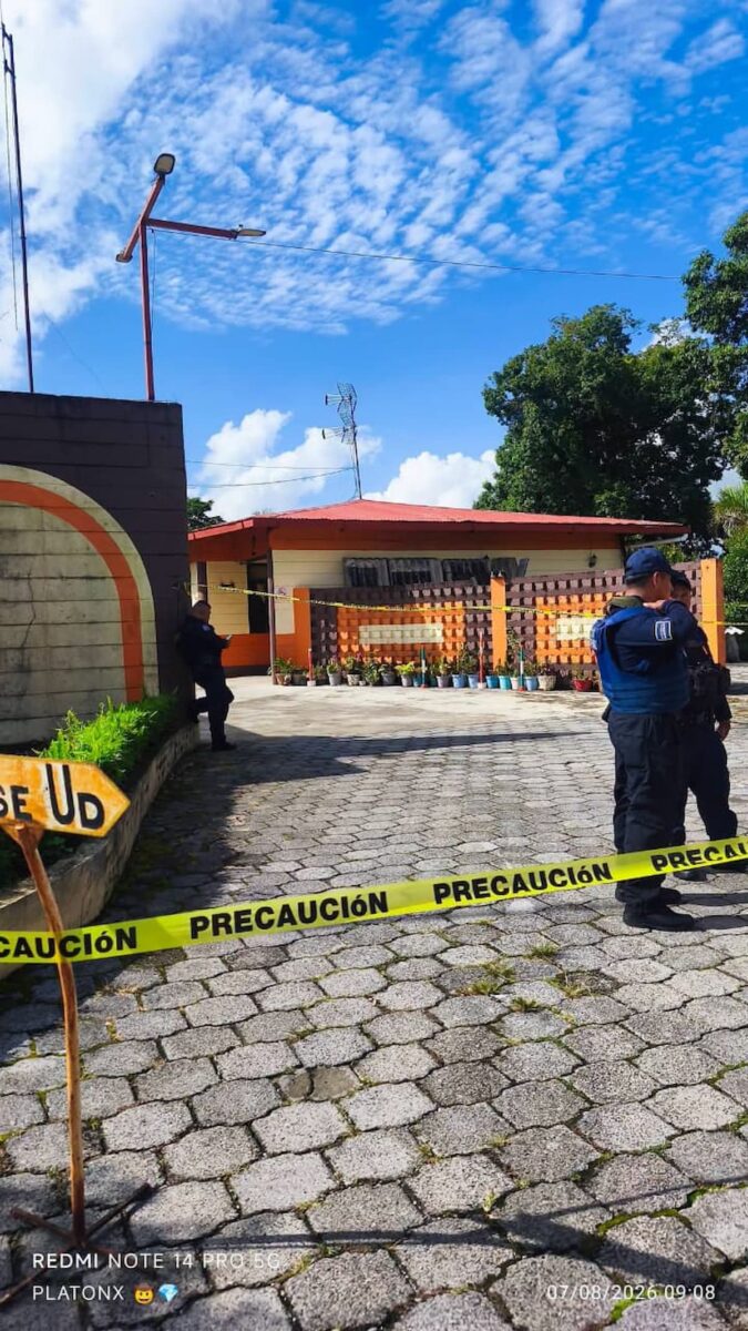 Localizan a un hombre muerto en el Motel Dos Caminos en Xicotepec