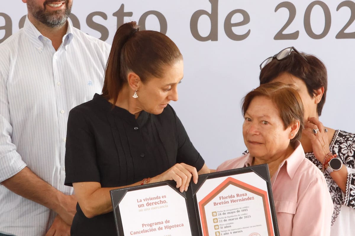 Claudia Sheinbaum entrega 32 Viviendas para el Bienestar en Lomas de San Miguel, Puebla