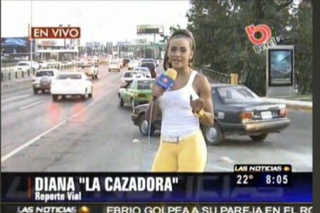 Diana La Cazadora, la luchadora que también fue reportera de Televisa Monterrey | Foto: Cortesía