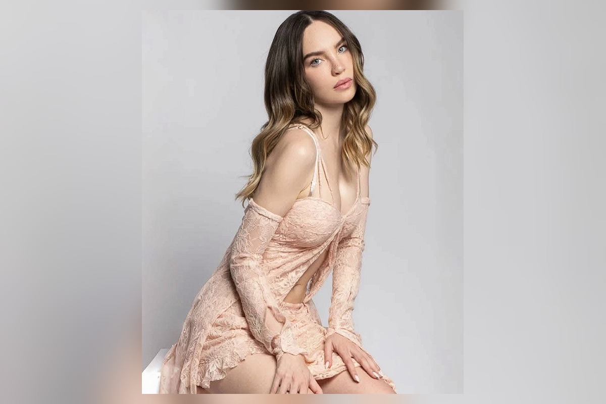 Belinda en Los 50 más bellos de 2026: así lidera la lista de People en Español 3 Belinda en Los 50 más bellos de 2026 tras su nombramiento por People en Español | Foto: Cortesía