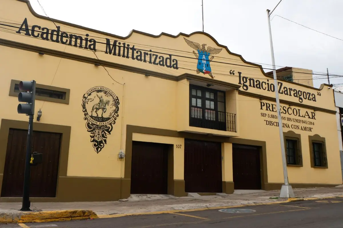 Vence plazo para que Academia Militarizada Ignacio Zaragoza cambie su modalidad