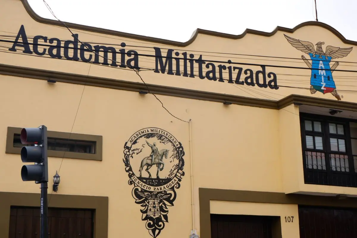 Vence plazo para que Academia Militarizada Ignacio Zaragoza cambie su modalidad