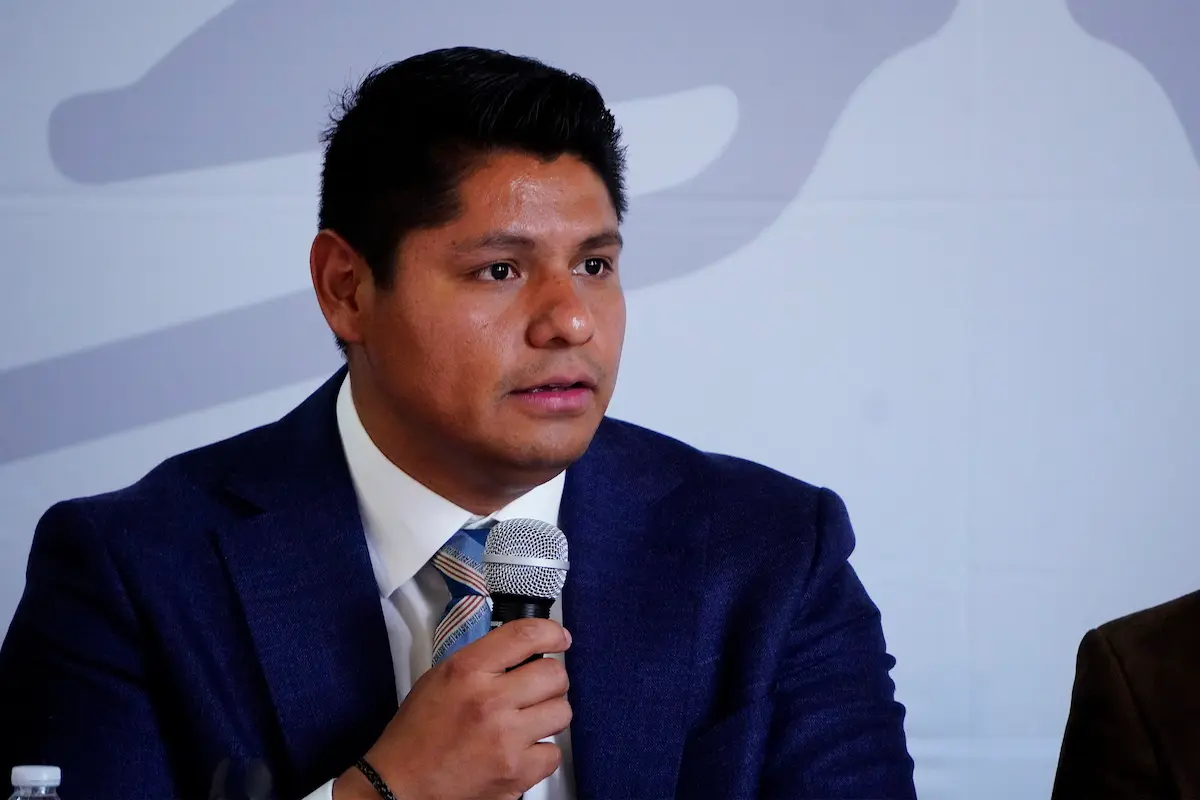 Tribunal federal ordena reabrir denuncia contra Omar Muñoz