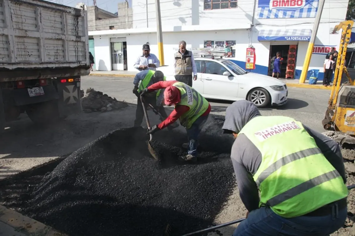 Con resultados, Gobierno de Pepe Chedraui avanza con la Campaña Capitalina Bacheando Puebla