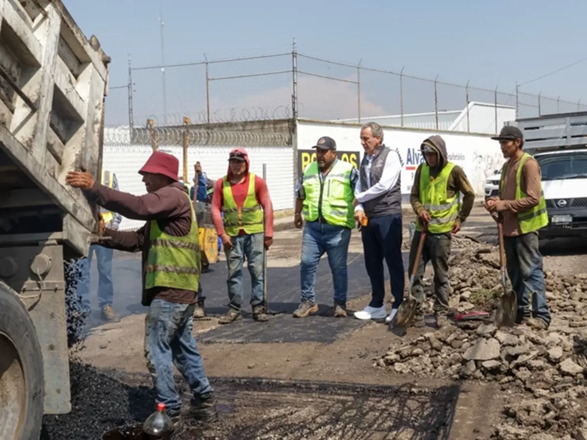 Con resultados, Gobierno de Pepe Chedraui avanza con la Campaña Capitalina Bacheando Puebla