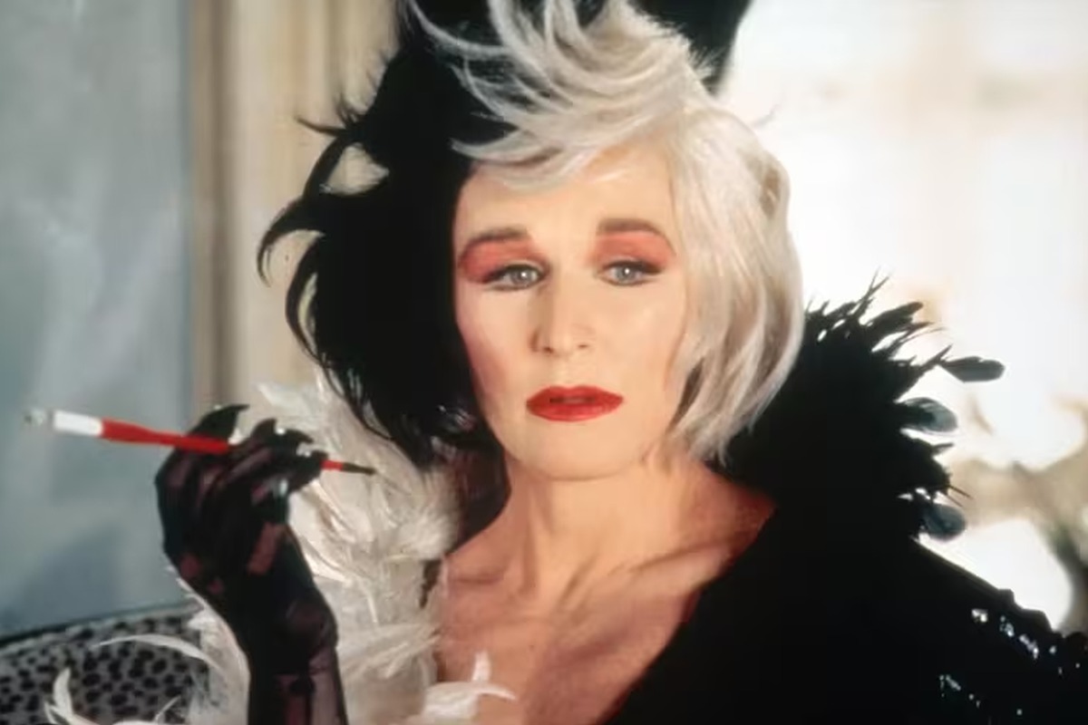 Glenn Close como Cruella de Vil en la película 102 Dálmatas | Foto: Cortesía