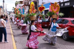 Lupita Cuautle inaugura la Guelaguetza en San Andrés Cholula | Foto: Cortesía