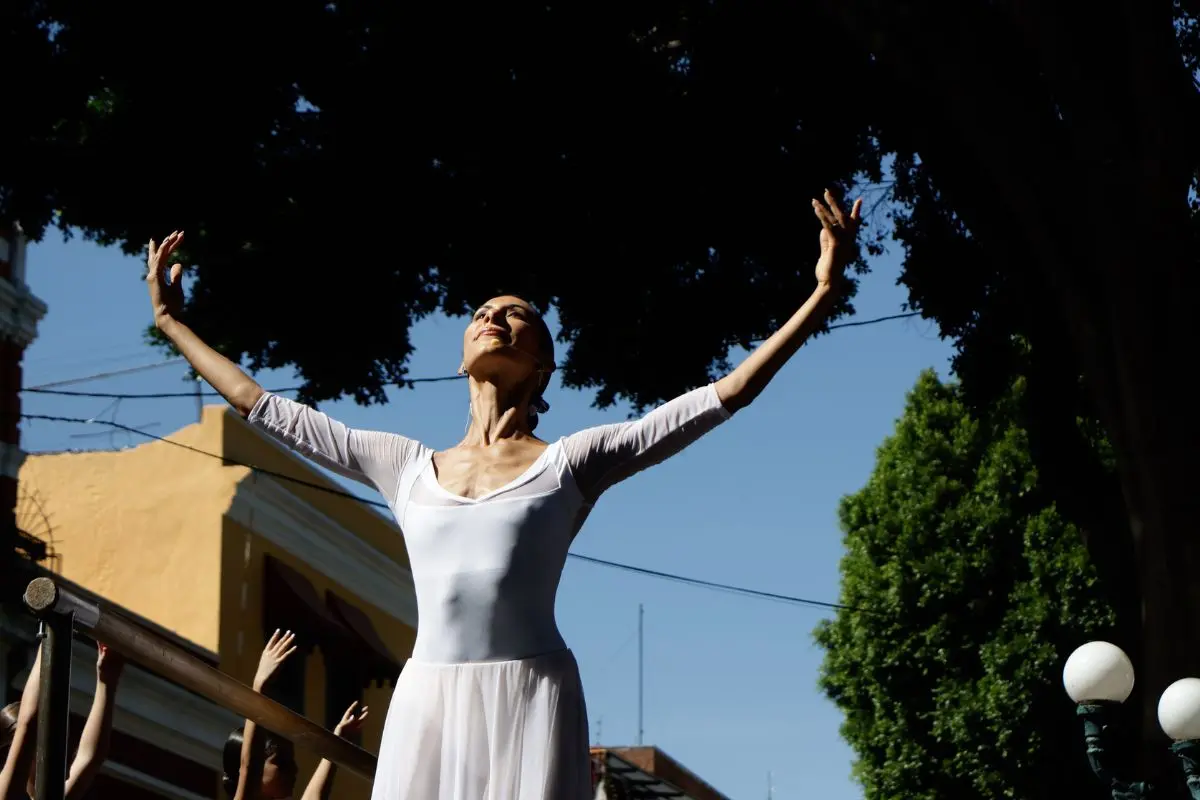 Participan 700 bailarines en la clase masiva de Elisa Carrillo en Puebla 3 Así se vivió la clase masiva de Elisa Carrillo en Puebla