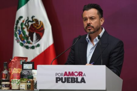 García Parra dispuesto a comparecer cada semana