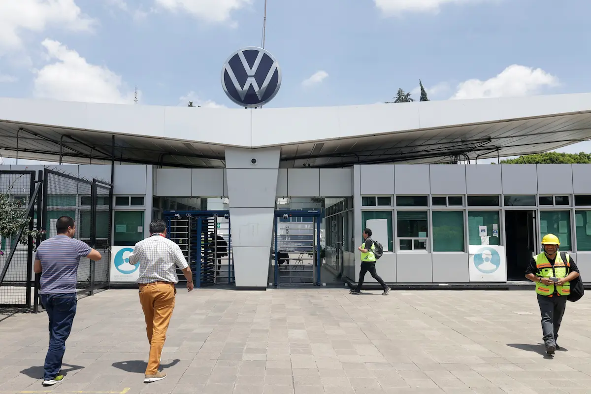 Sindicato de Volkswagen se alista ante posible huelga