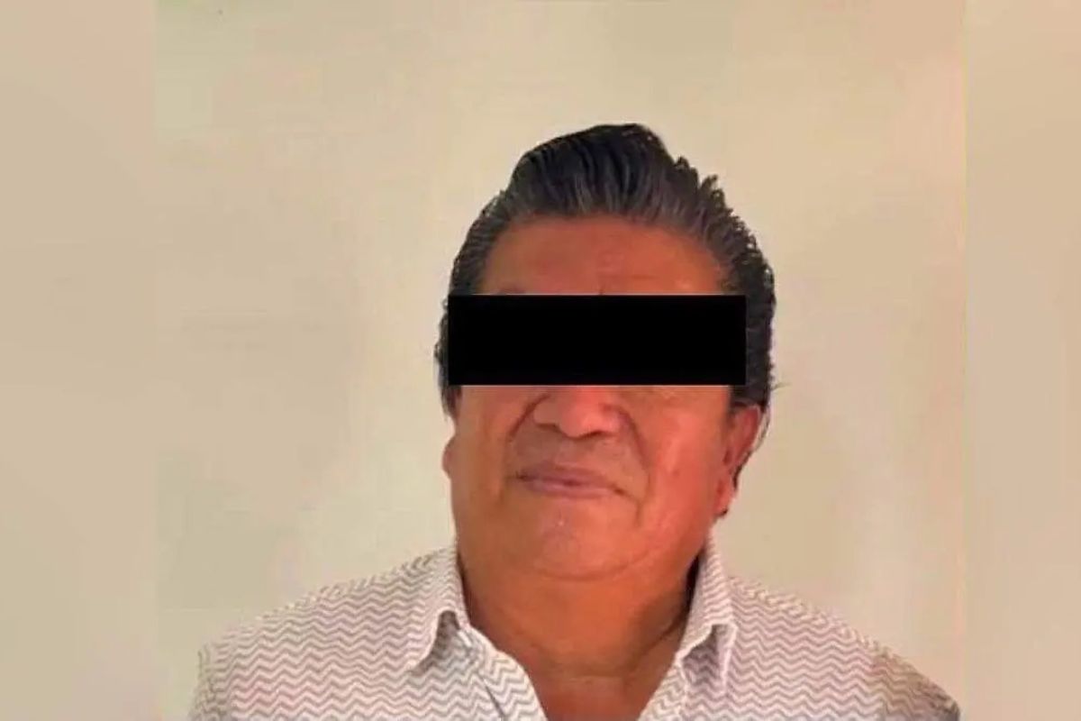 Detienen al alcalde de Tianguismanalco